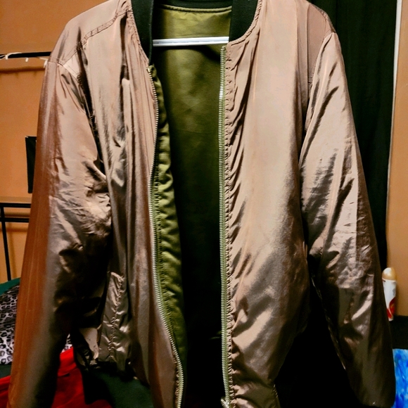 Reversible bomber jacket - Picture 2 of 2